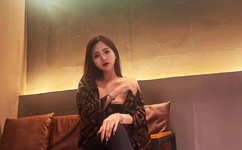 亚洲色婷婷久久精品AV蜜桃